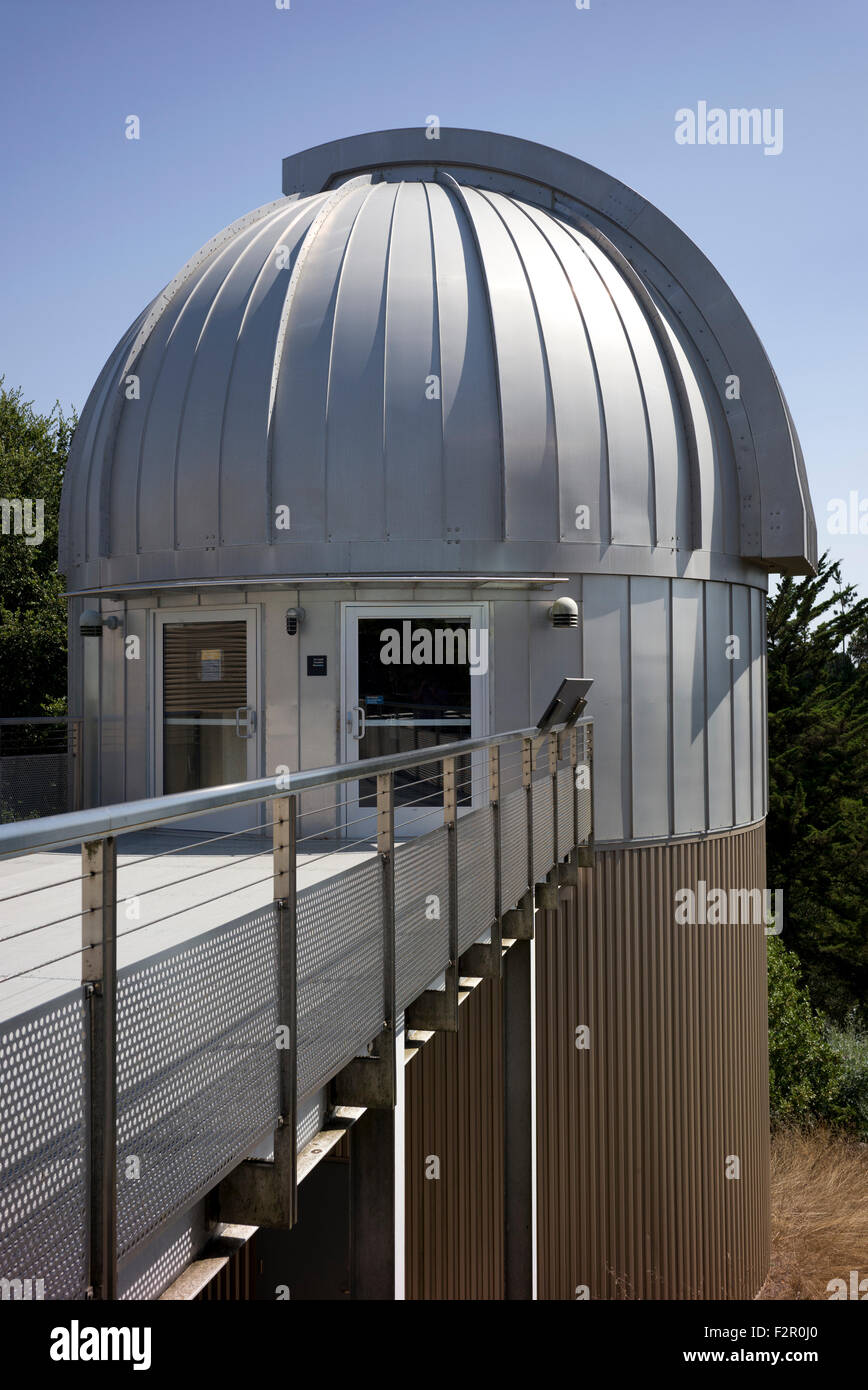 Observatory housing Chabot's historic 8' Alvan Clark refractor telescope at the Chabot Space & Science Center in Oakland, Ca. Stock Photo