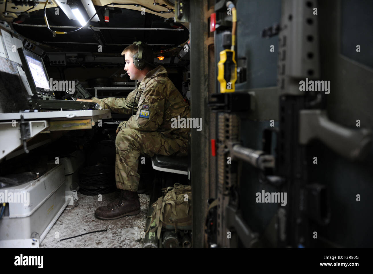 British Army radio operator during exercise, Britain, UK Stock Photo - Alamy