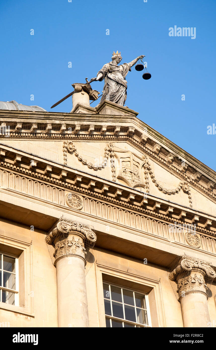 Scales of justice uk hires stock photography and images Alamy