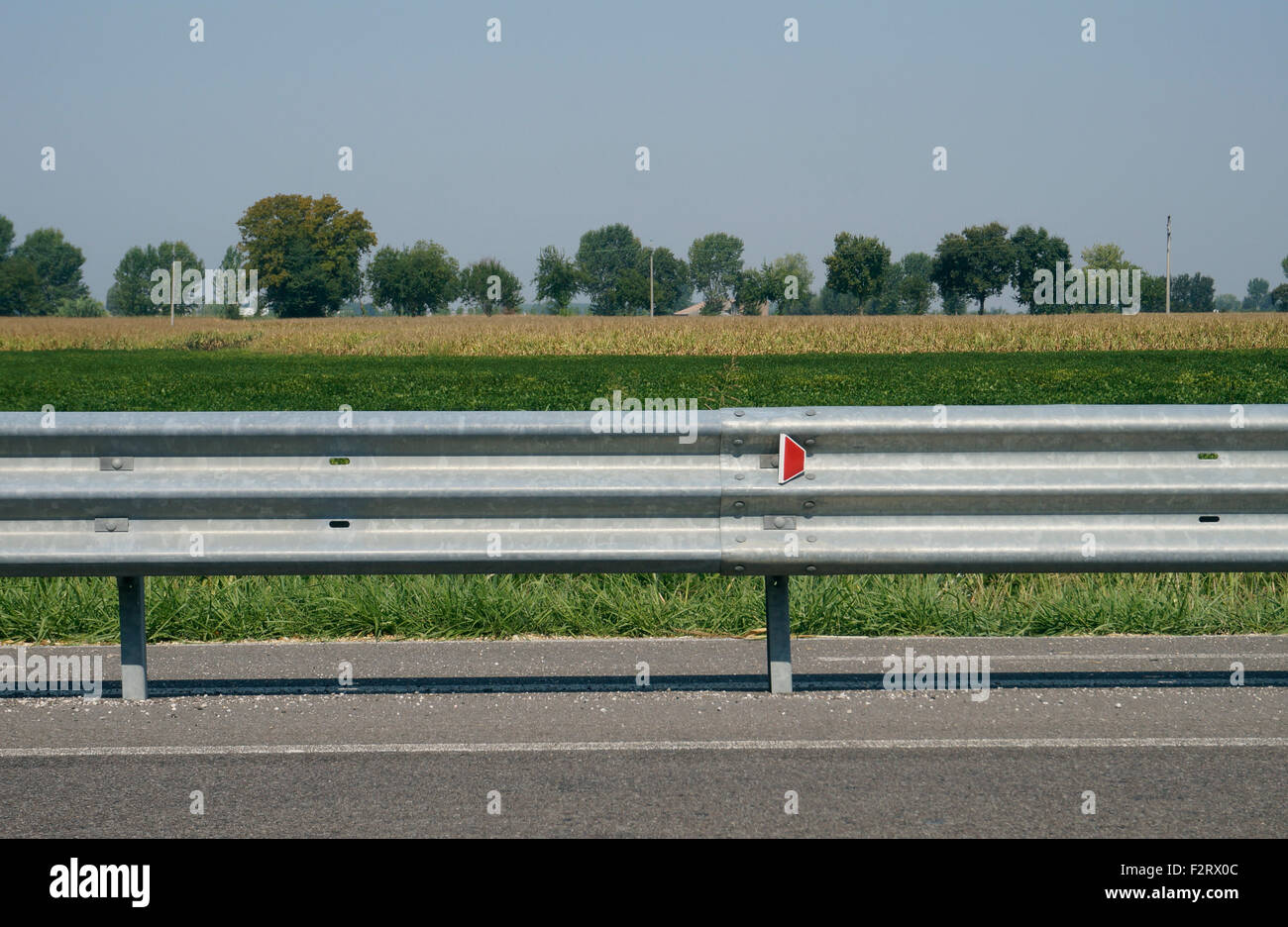 Guardrail road hi-res stock photography and images - Alamy