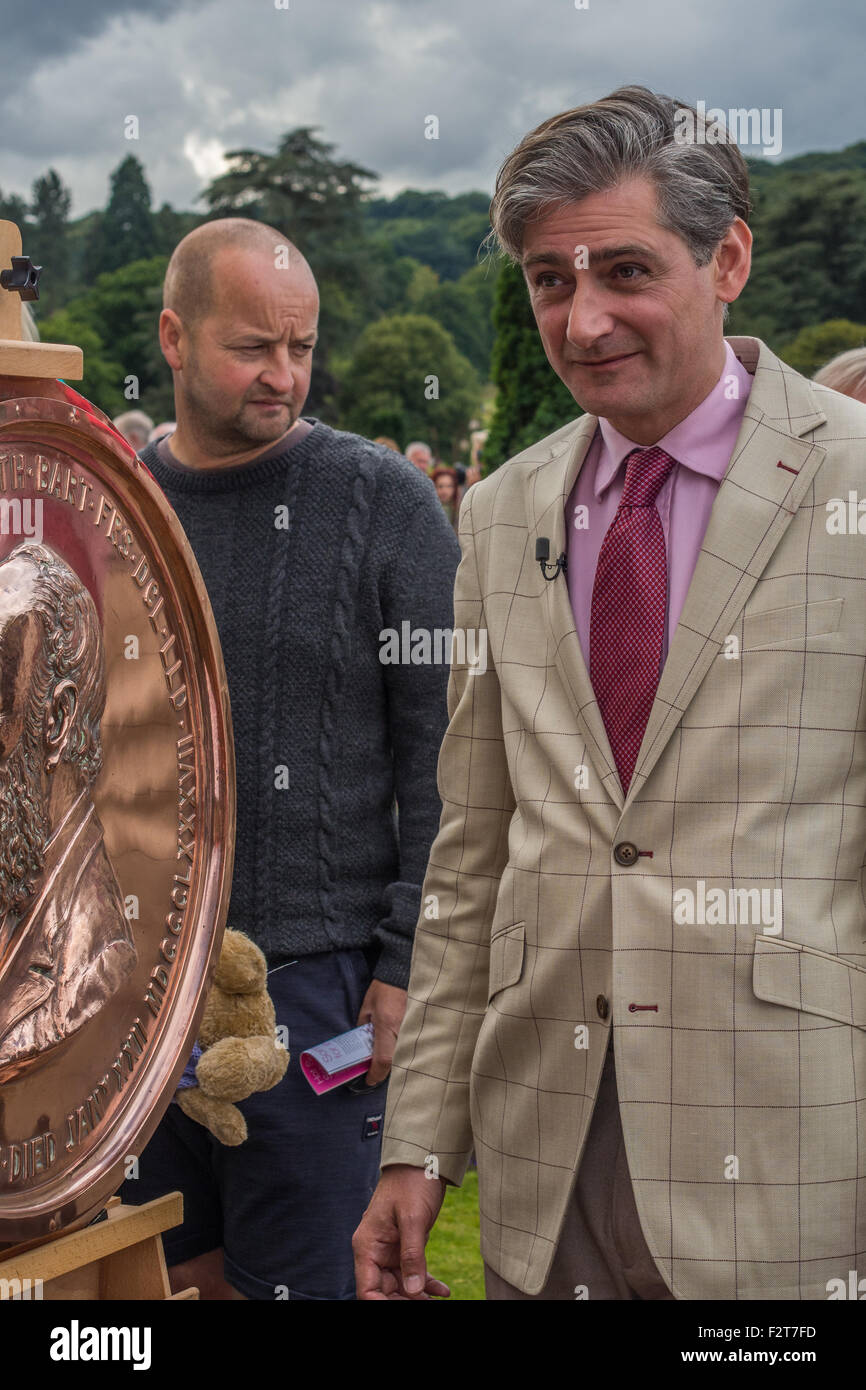 The BBC's 'Antiques Roadshow' at Trentham Gardens, Stoke on Trent, Staffordshire, England. Stock Photo