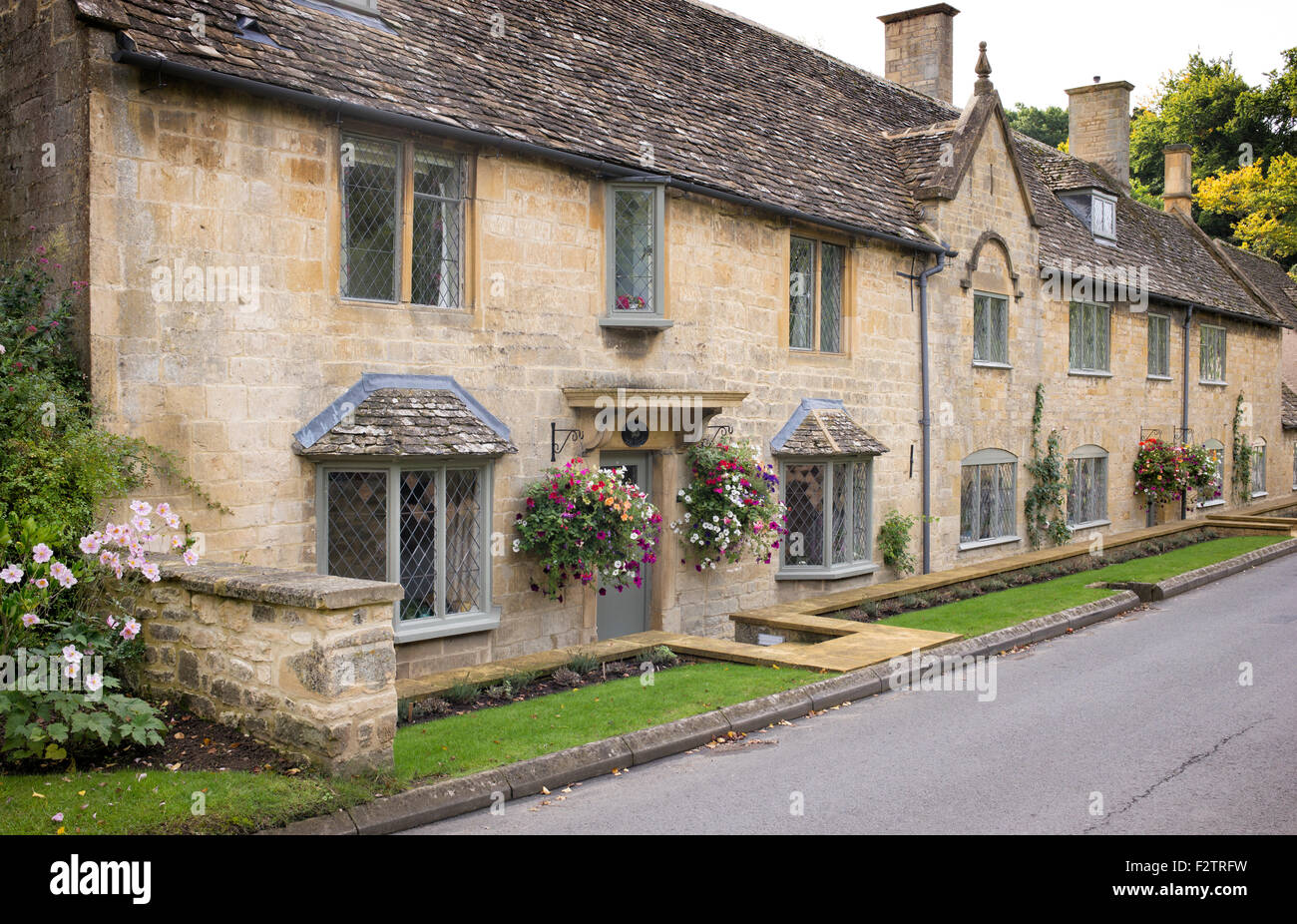 Cotswold cottages, Broad Campden, Gloucestershire, Cotswolds, England