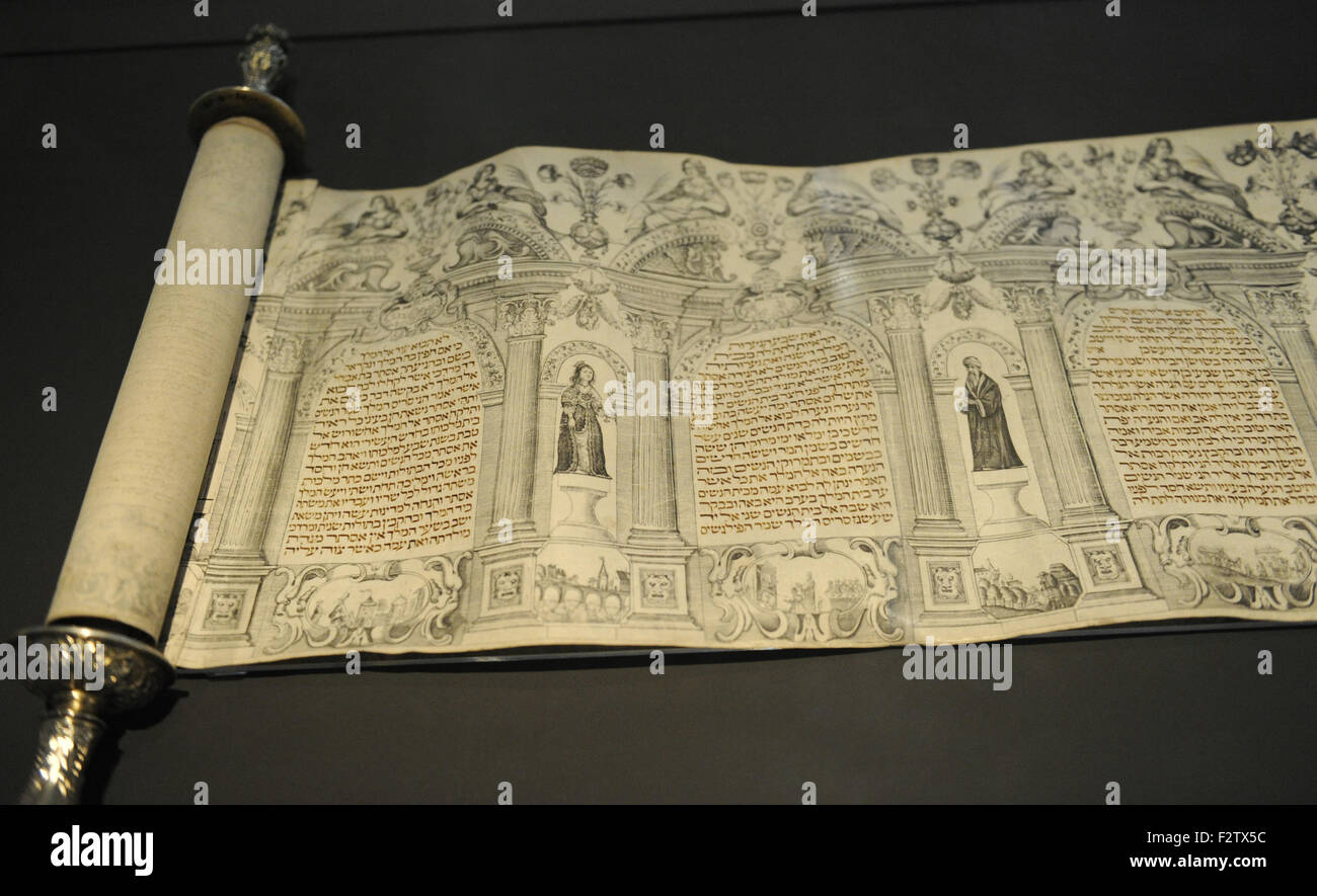 stuiten op Luik Armstrong Scroll of Esther, Amsterdam 1640, by the scribe and artist Shalom Italia  (1619-1655). Handwritten in ink on parchment. Israel Museum. Jerusalem  Stock Photo - Alamy