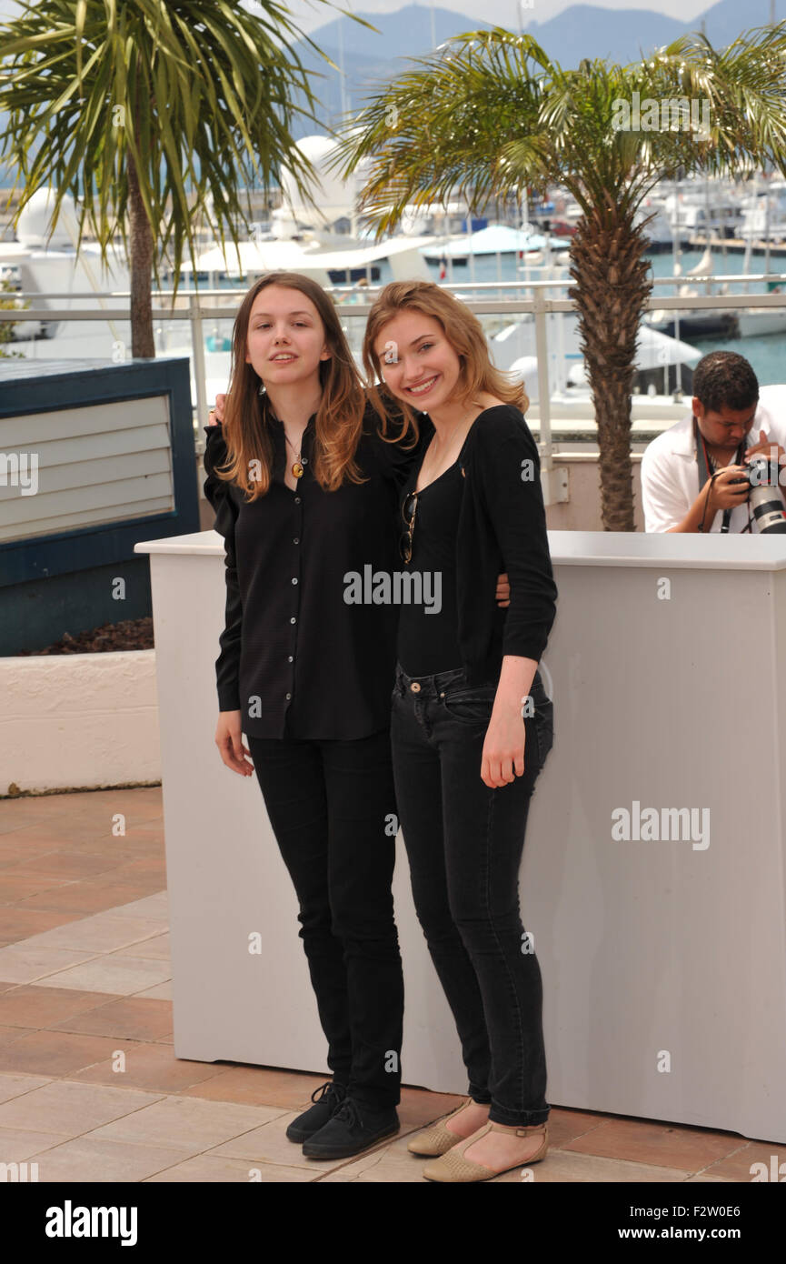 CANNES, FRANCE - MAY 14, 2010: British actresses Hannah Murray (left) & Imogen Poots at the photocall for their new movie 'Chatroom' at the 63rd Festival de Cannes. Stock Photo