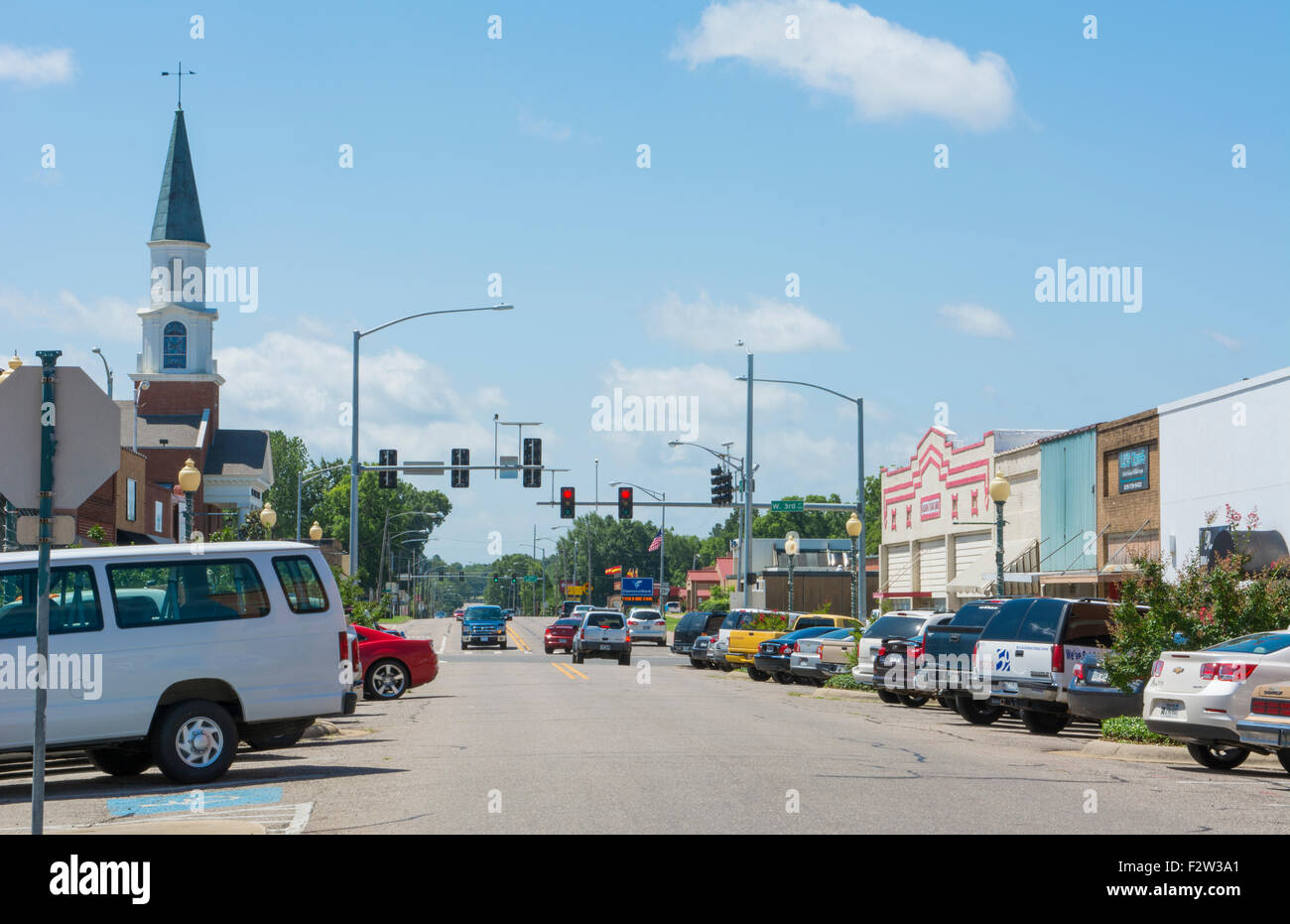 Hope Arkansas boyhood home of President Bill Clinton traffic on Main
