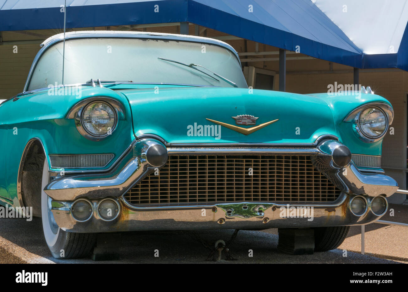 Cadillac Of Memphis >> Memphis Tennessee Blue Cadillac Of Elvis Presley At Cadillac Of Memphis >> Memphis Tennessee Blue Cadillac Of Elvis Presley At