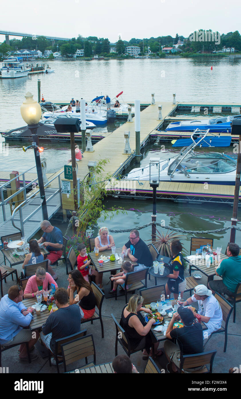 Chesapeake inn hires stock photography and images Alamy