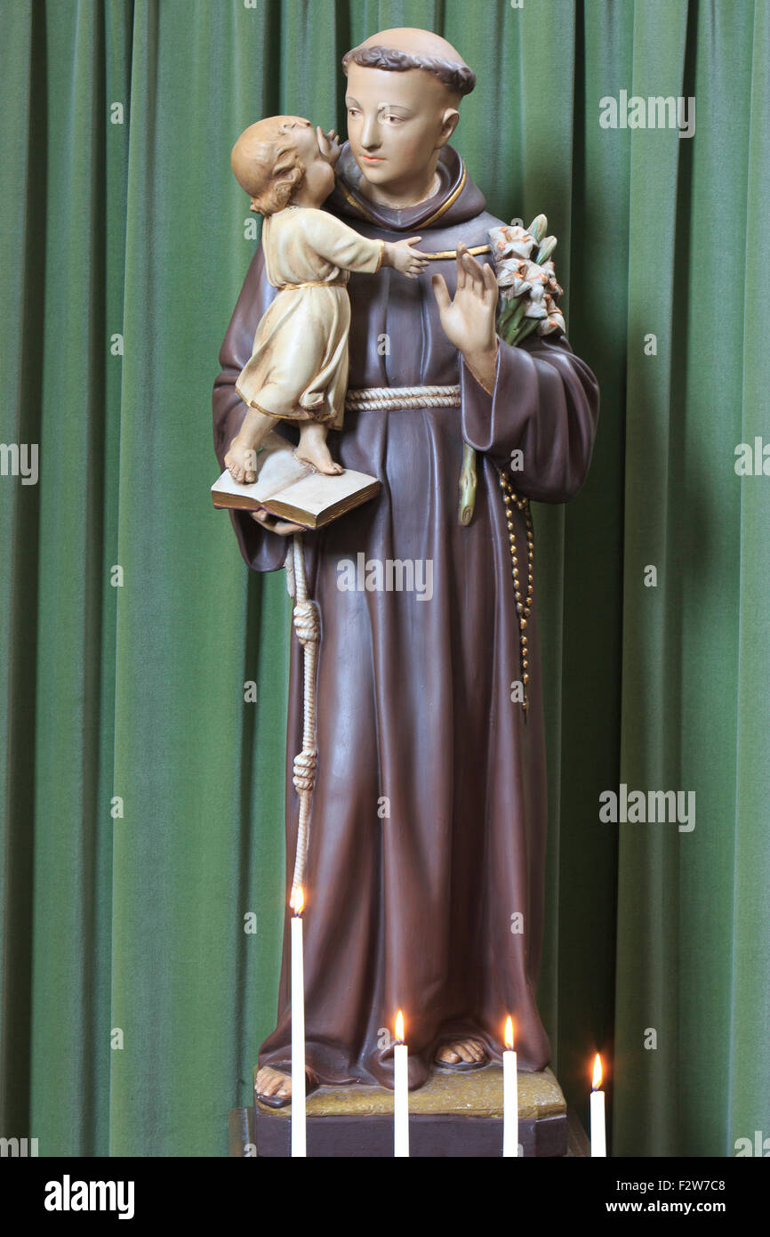 Statue of Saint Anthony holding baby Jesus at St John’s Church in