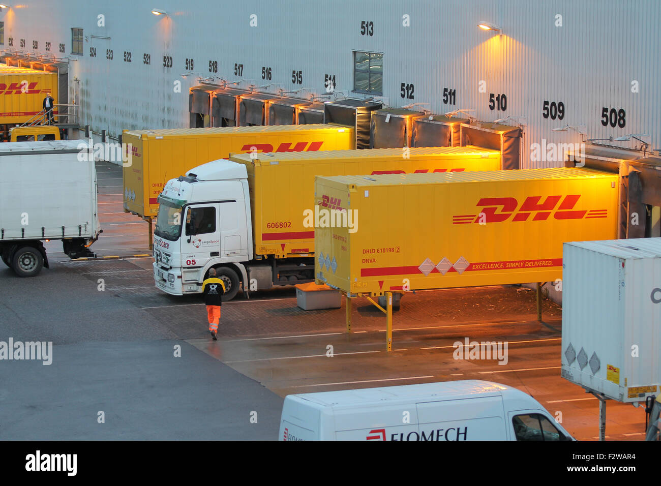 Dhl trailers hi-res stock photography and images - Alamy