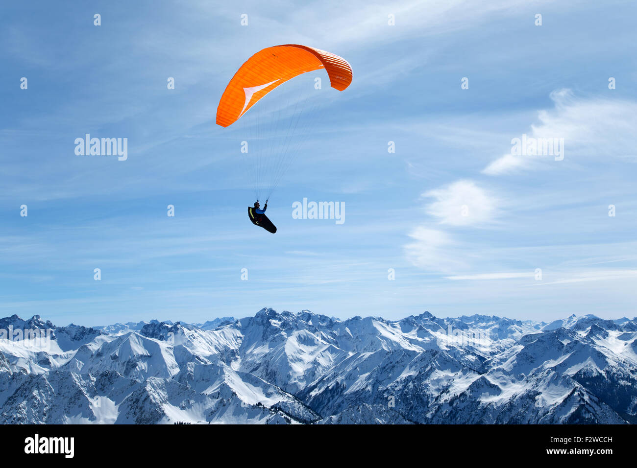 03.04.2015, Oberstdorf, Bavaria, Germany - Paragliders in the AllgŠu Alps. 0MC150403D704CAROEX.JPG - NOT for SALE in G E R M A Stock Photo