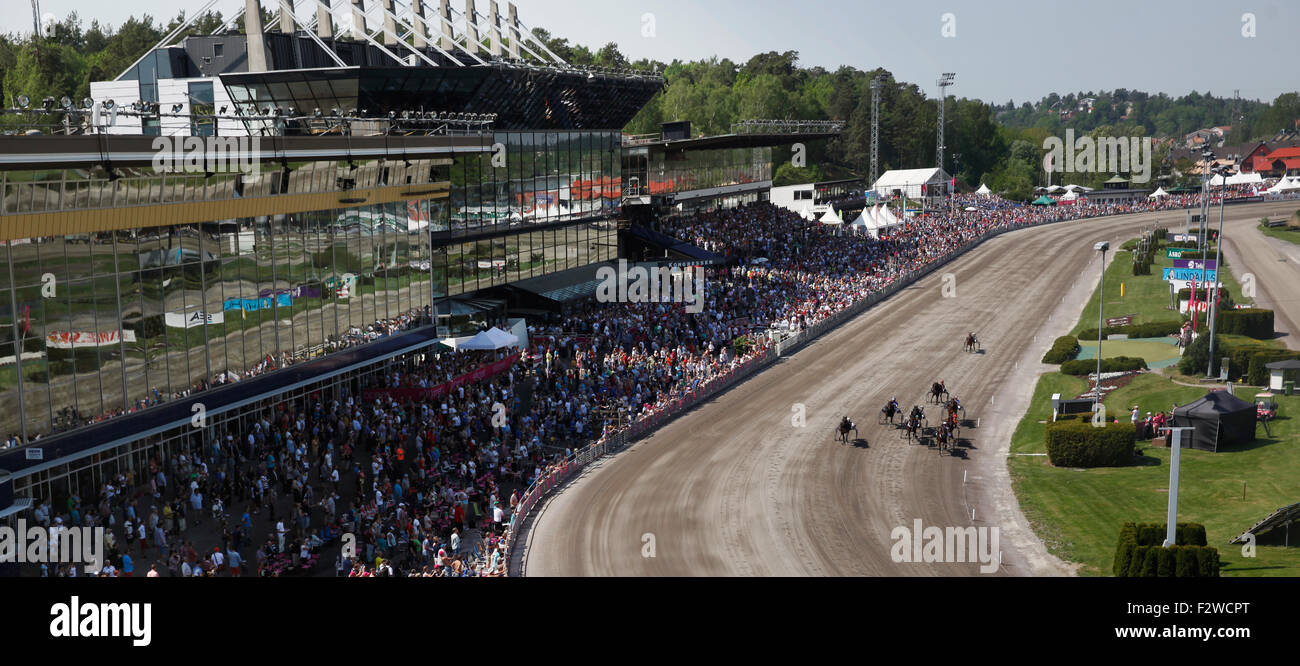 24.05.2014, Stockholm, Stockholms laen, Schweden - Trotting on the trotting track Solvalla. 0MK140524D518CAROEX.JPG - NOT for Stock Photo