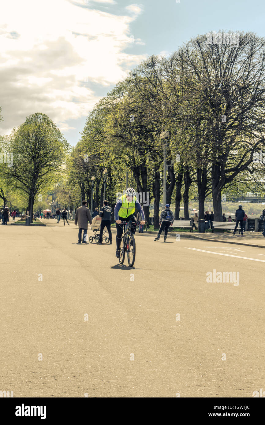 walk along bike