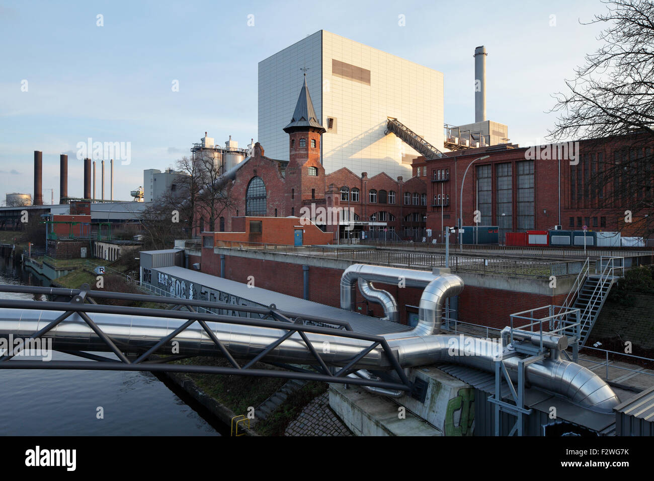 18.01.2015, Berlin, Berlin, Germany - Kraftwerk Moabit at Friedrich-Krause-Ufer in Berlin-Moabit. 00P150118D059CAROEX.JPG - NOT Stock Photo