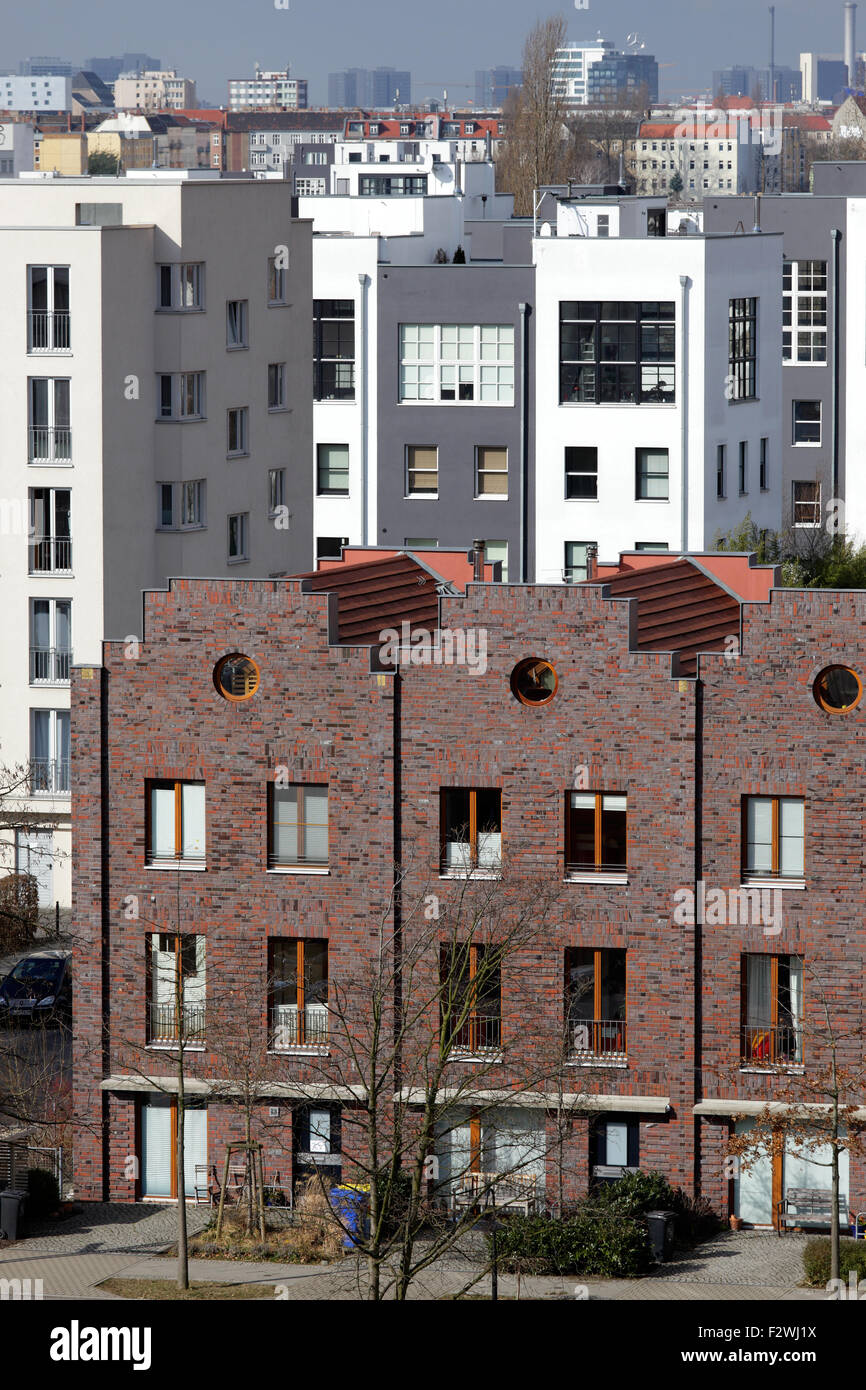 03.03.2015, Berlin, Berlin, Germany - Houses in a residential estate in ...