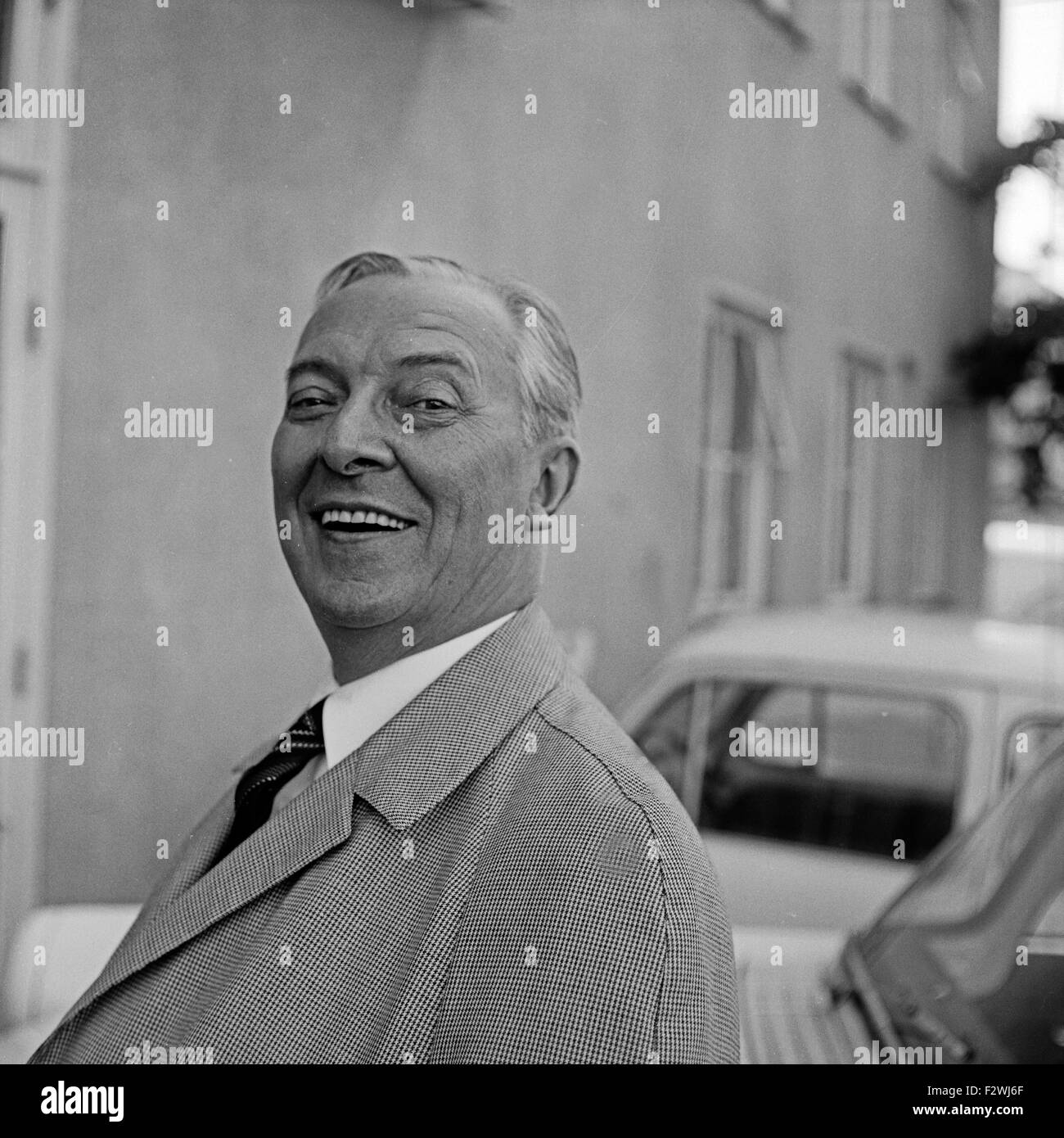 Deutscher Schauspieler und Synchronsprecher Erich Fiedler, Deutschland 1960er Jahre. German actor and dubbing actor Erich Fiedler, Germany 1960s. Stock Photo