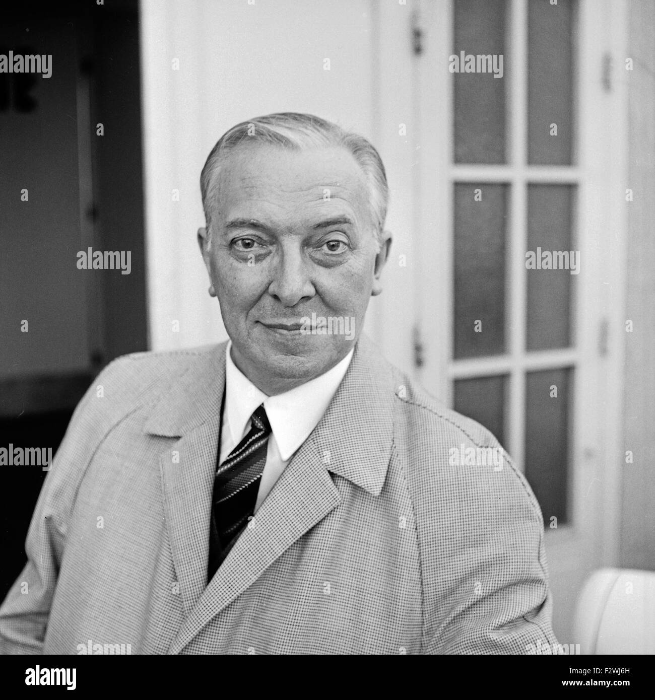 Deutscher Schauspieler und Synchronsprecher Erich Fiedler, Deutschland 1960er Jahre. German actor and dubbing actor Erich Fiedler, Germany 1960s. Stock Photo