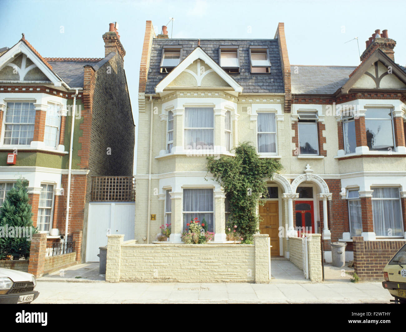 Victorian house uk semi detached hires stock photography and images