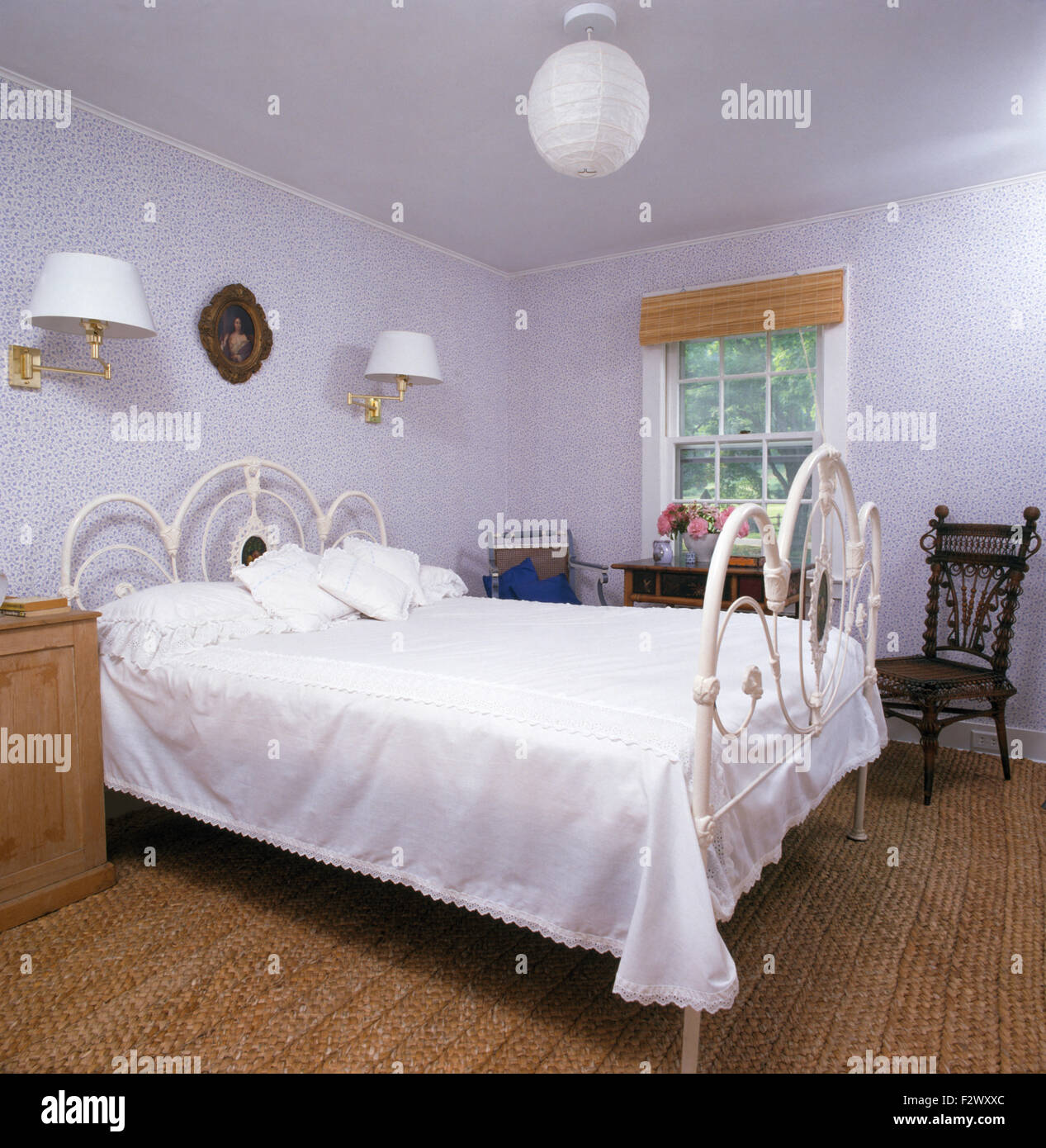 Bedroom white brass bed Stock Photos and Images