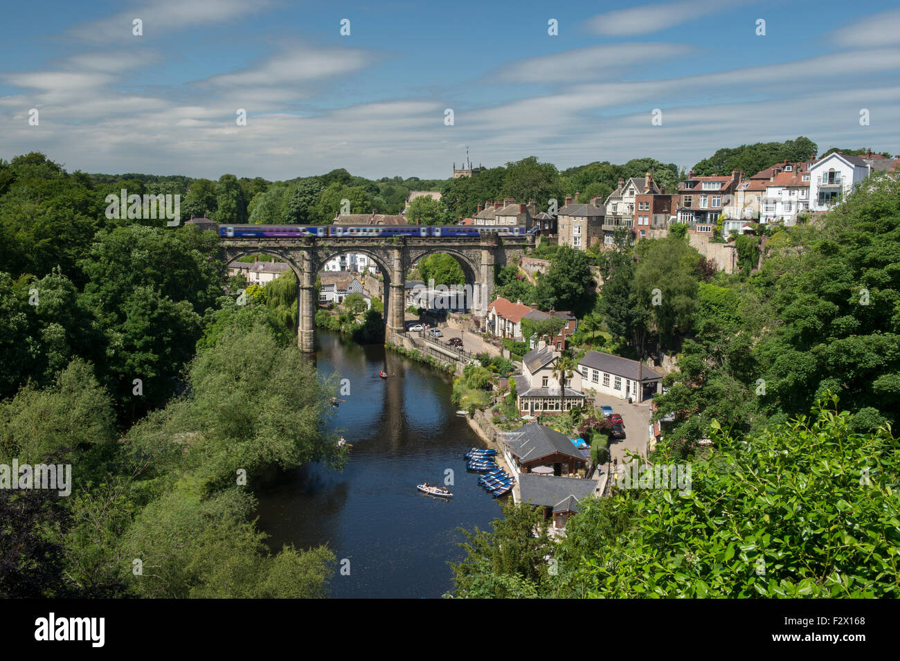 Grade 2 listed victorian waterfront houses hires stock photography and images Alamy