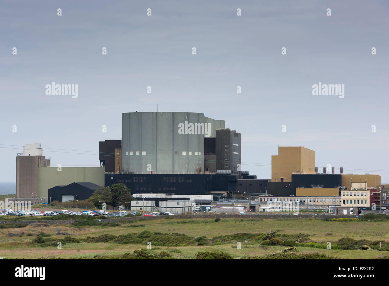 Trawsfynydd nuclear power station hi-res stock photography and images ...