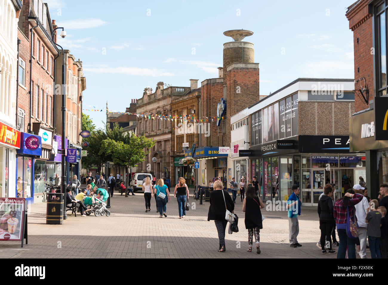 Pedestrianised High Street, Kettering, Northamptonshire, England, United Kingdom Stock Photo