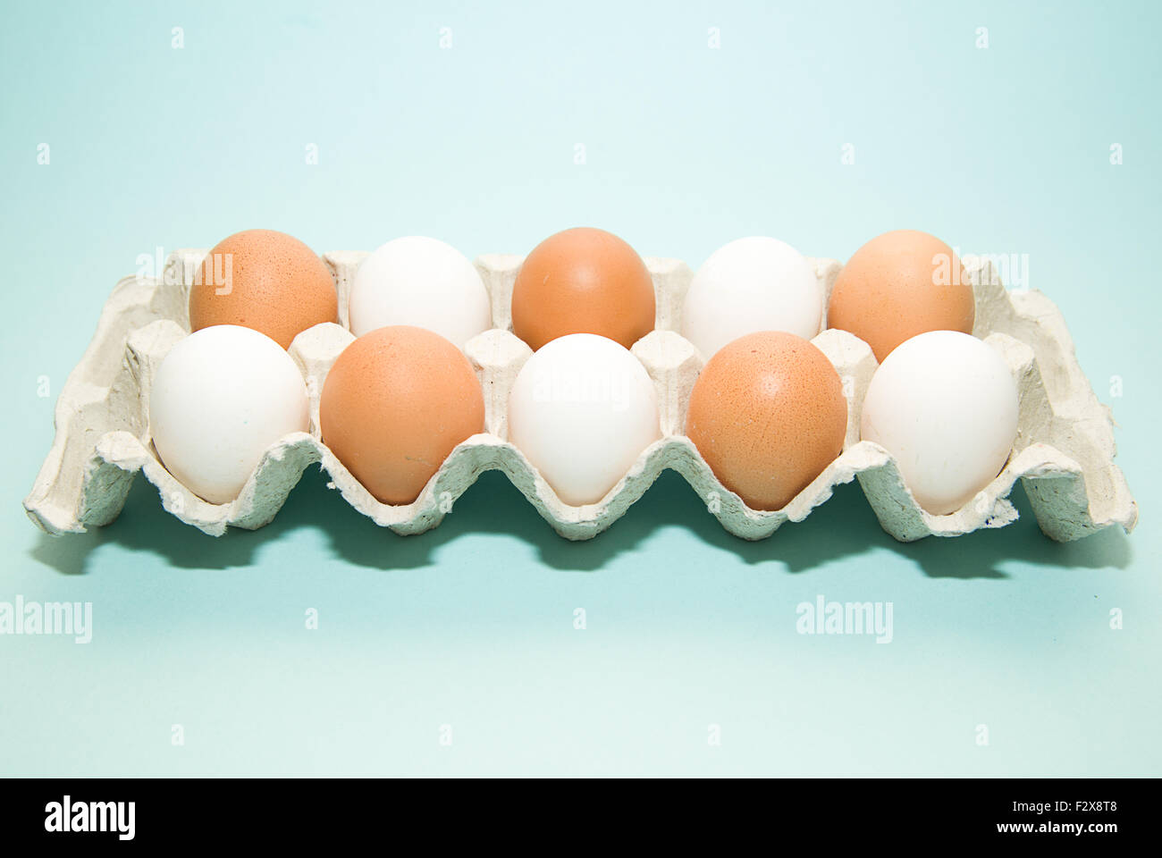 Hen eggs in blue hi-res stock photography and images - Alamy