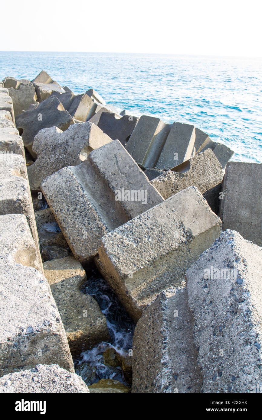 Geometric rocks hi-res stock photography and images - Alamy