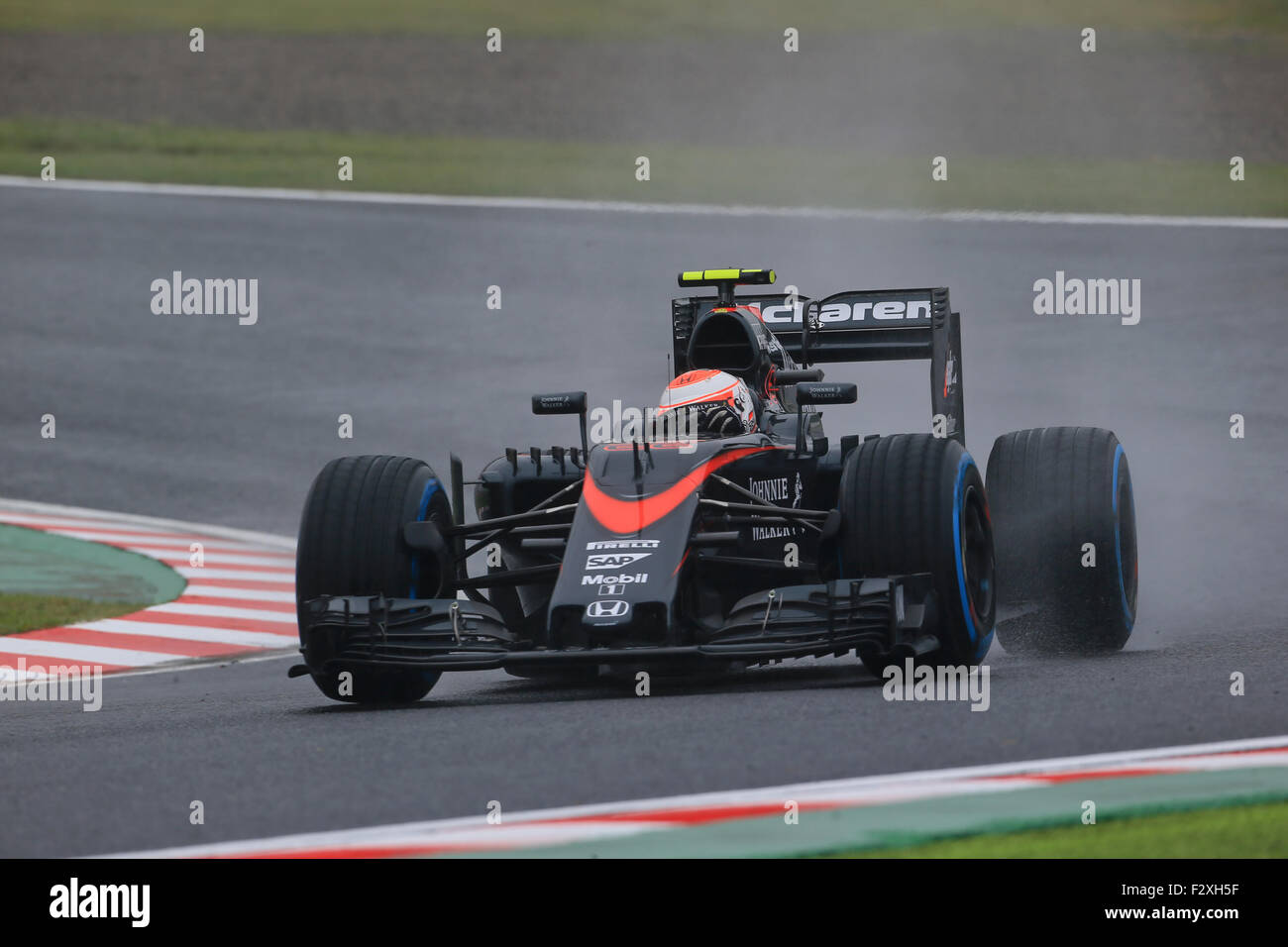 Suzuka Japan 25th Sep 15 Formula 1 Grand Prix Of Japan Mclaren Honda Jenson Button Pictured During Fridays Rain Affected Practice Credit Action Plus Sports Alamy Live News Stock Photo Alamy