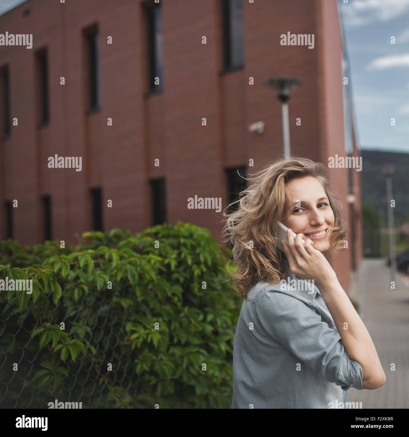 Building outside student upset hi-res stock photography and images - Alamy