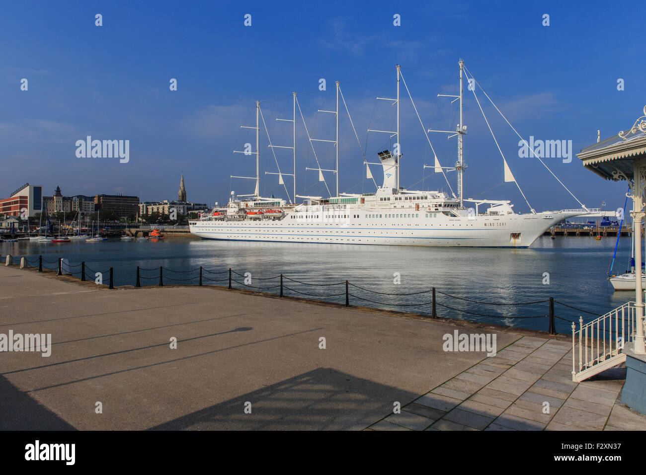 wind surf cruise ship sailing liner sails harbor Stock Photo Alamy