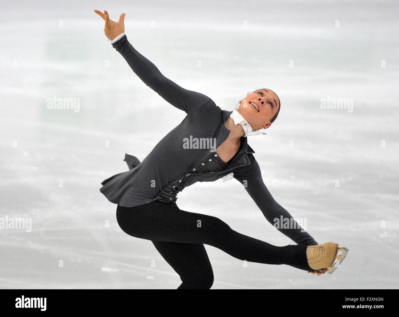 Russian figure skater Alena Leonova in action during her short program at the Nebelhorn Trophy figure skating competition in Oberstdorf, Germany, 25 September 2015. Photo: STEFAN PUCHNER/dpa Stock Photo