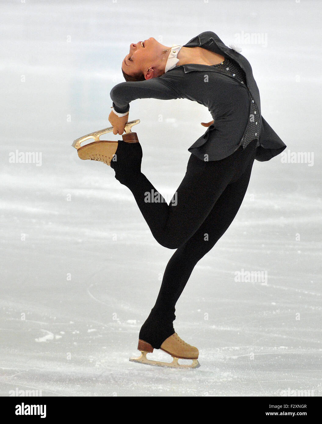 Russian figure skater Alena Leonova in action during her short program at the Nebelhorn Trophy figure skating competition in Oberstdorf, Germany, 25 September 2015. Photo: STEFAN PUCHNER/dpa Stock Photo