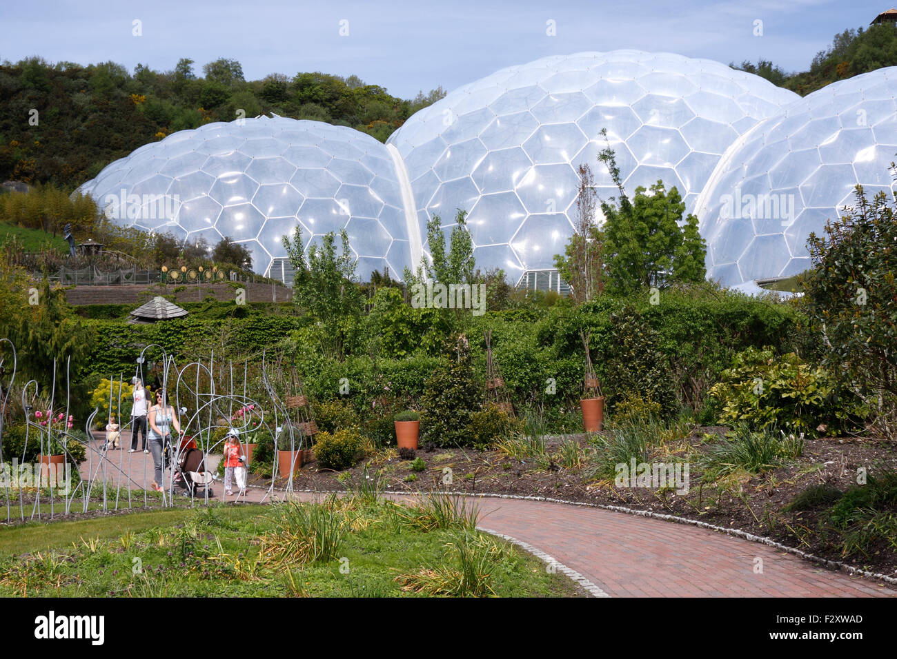 THE BIOMES WITHIN THE EDEN PROJECT BODELVA CORNWALL UK. Stock Photo