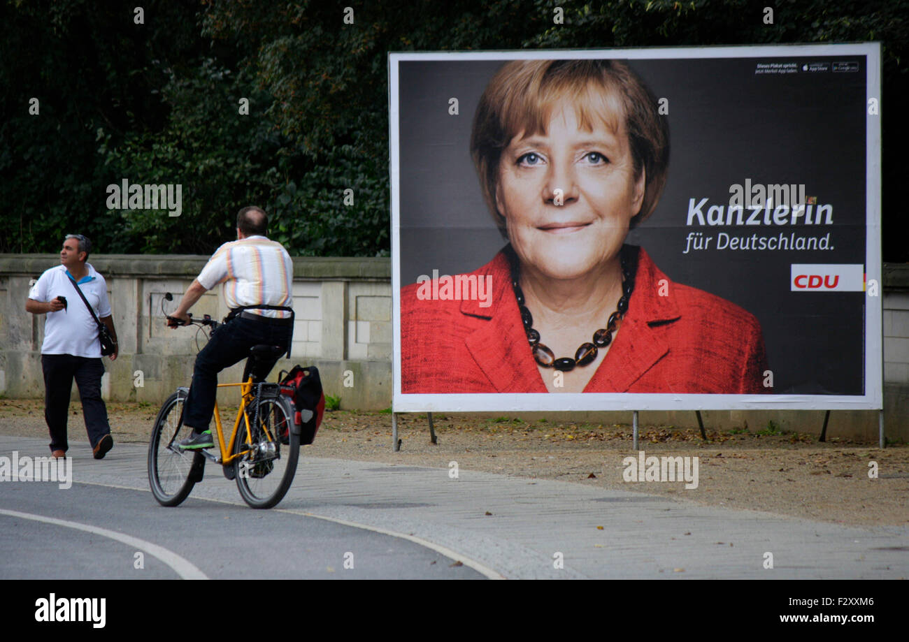 Wahlplakate zur Bundestagswahl 2013: Angela Merkel, 13. September 2013, Grosser Stern, Berlin-Tiergarten. Stock Photo