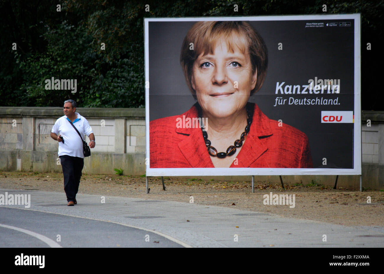 Wahlplakate zur Bundestagswahl 2013: Angela Merkel, 13. September 2013, Grosser Stern, Berlin-Tiergarten. Stock Photo