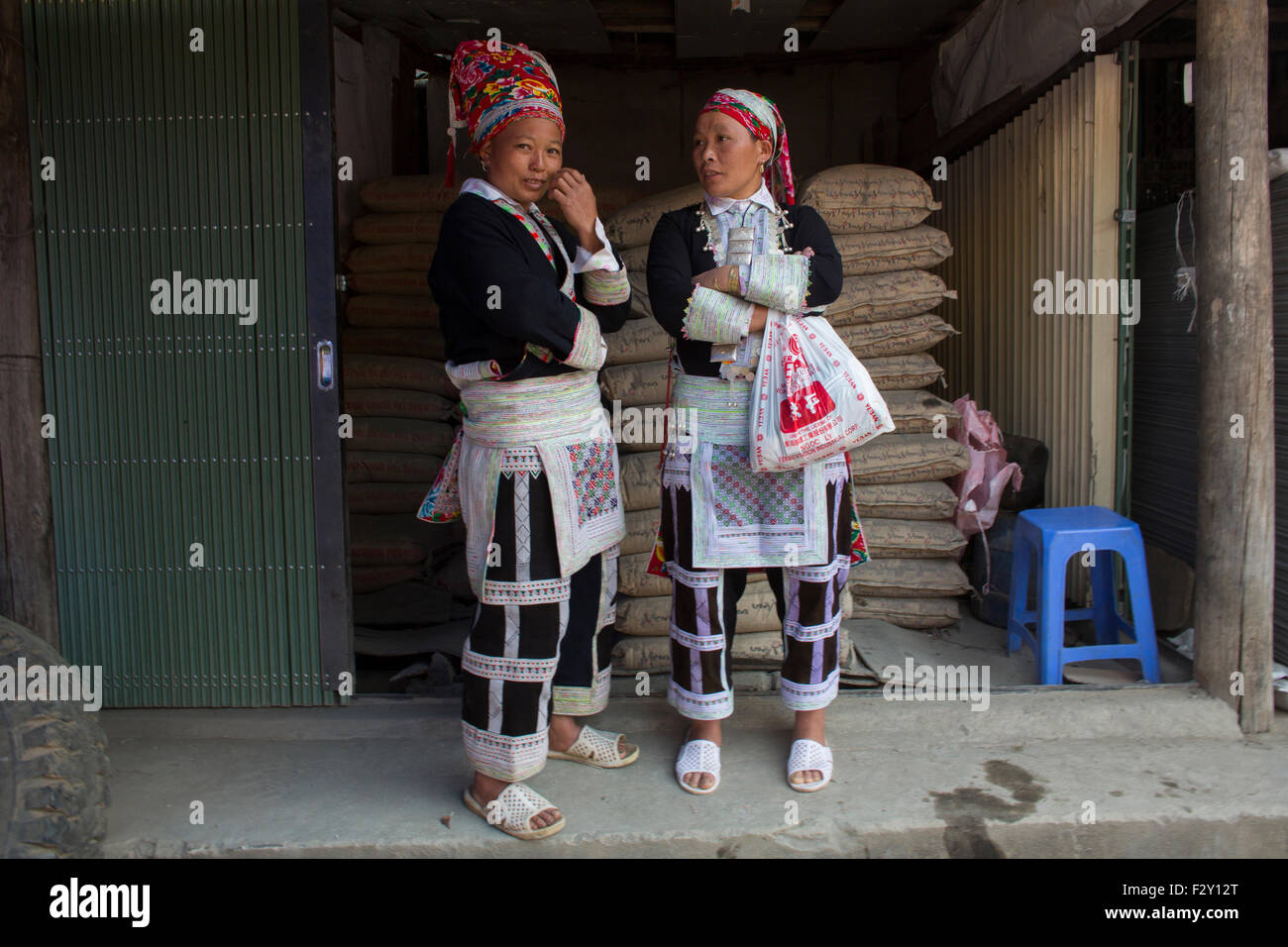 ethnic Hmong tribe 'Red Dzao' in Northern Vietnam. Stock Photo