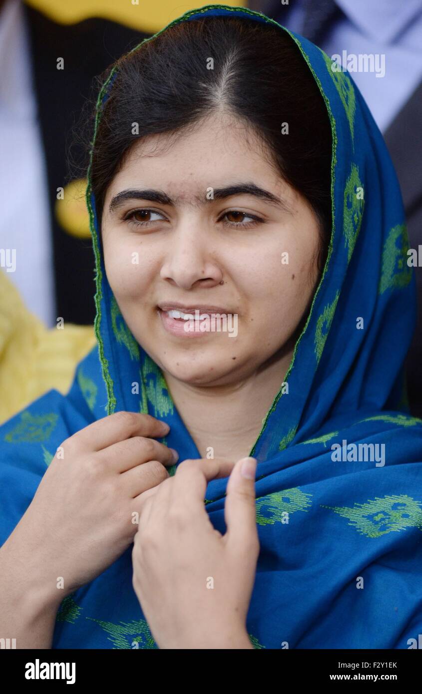 Malala yousafzai hi-res stock photography and images - Alamy