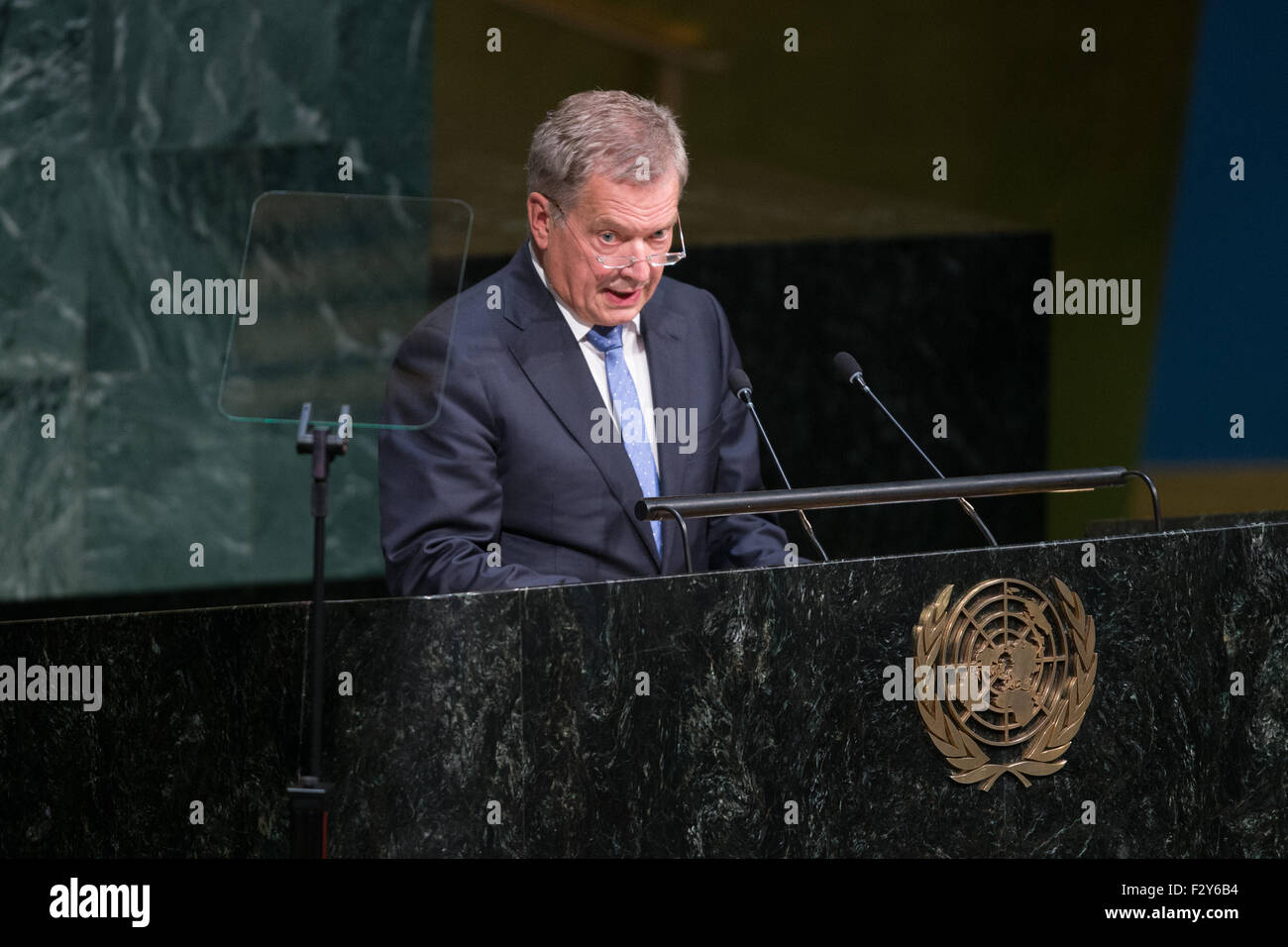 New York, USA. 25th Sep, 2015. Finnish President Sauli Niinisto addresses the Sustainable Development Summit at United Nations headquarters in New York, Sept. 25, 2015. A momentous sustainable development agenda, which charts a new era of sustainable development until 2030, was adopted on Friday by 193 UN member states at the UN Sustainable Development Summit at the UN headquarters in New York. © Li Muzi/Xinhua/Alamy Live News Stock Photo
