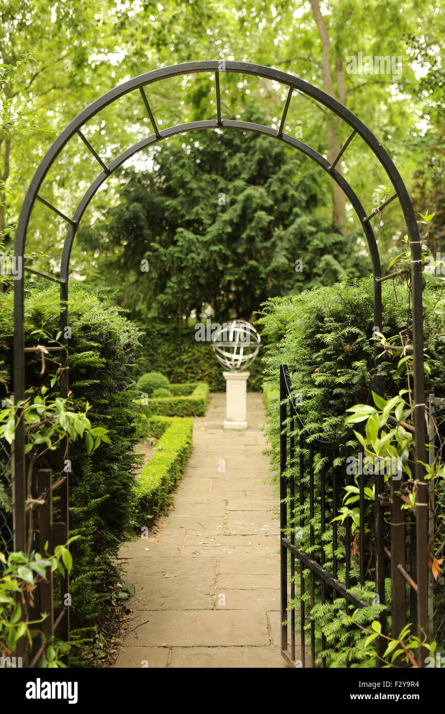 London Open Garden Squares Stock Photo Alamy