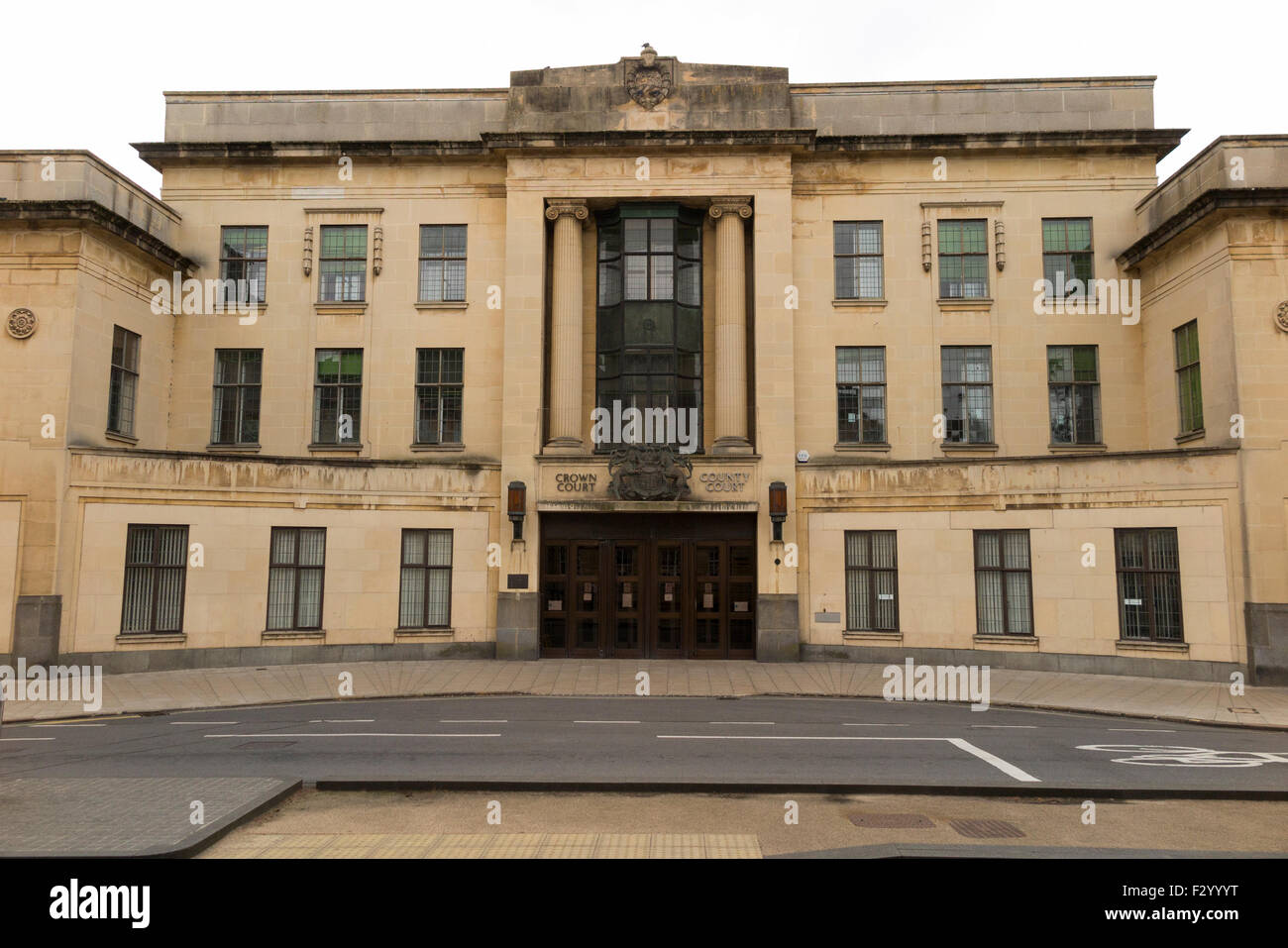 The front facade of Oxford Crown Court building in Oxford, Oxfordshire