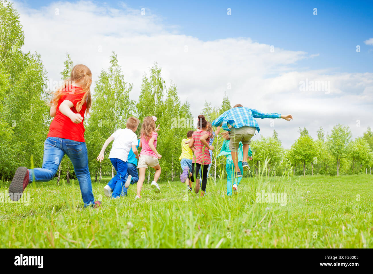 Child running from behind hires stock photography and images Alamy