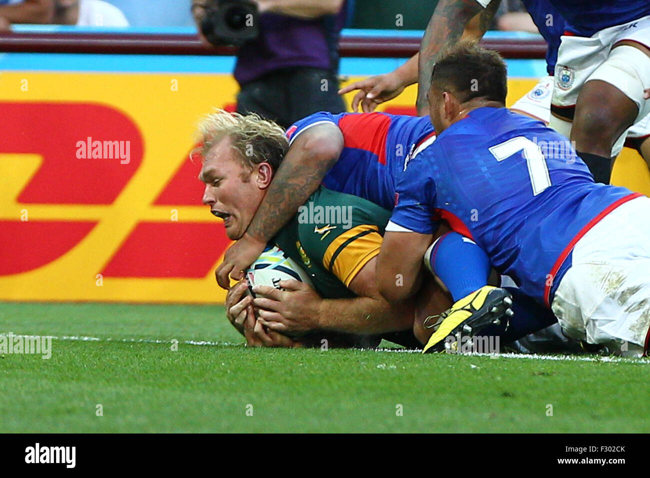 Birmingham, UK. 26th Sep, 2015. Rugby World Cup. South Africa versus Samoa. Schalk Burger scores a try for South Africa. Credit:  Action Plus Sports/Alamy Live News Stock Photo