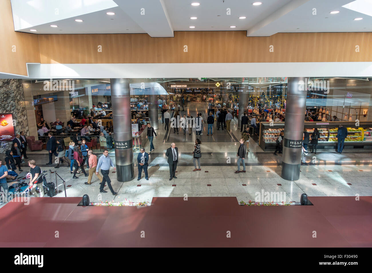 Shopping Arcade Canary Wharf London UK Stock Photo Alamy