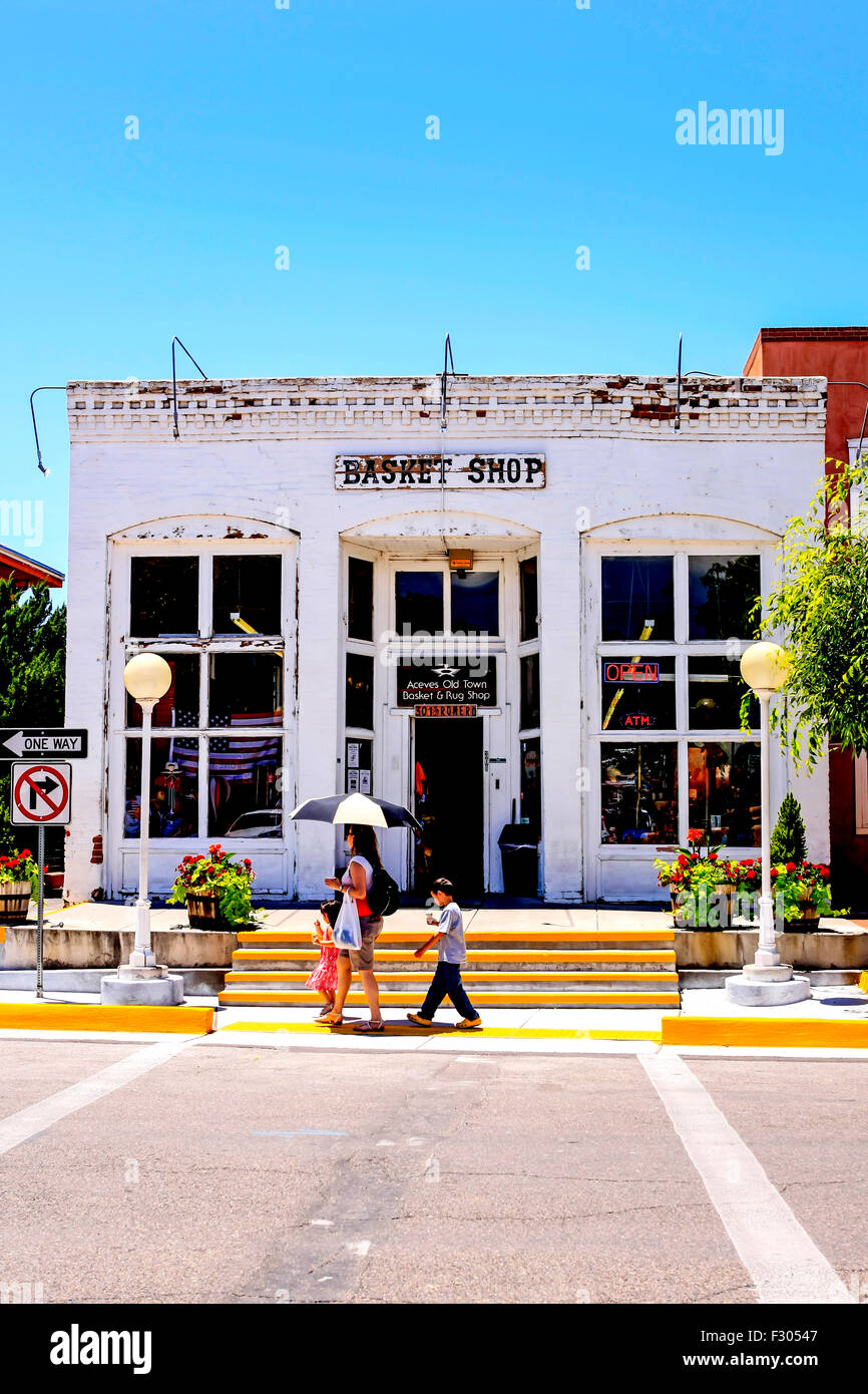 Shopping In Old Town Albuquerque Stock Photos & Shopping In Old Town