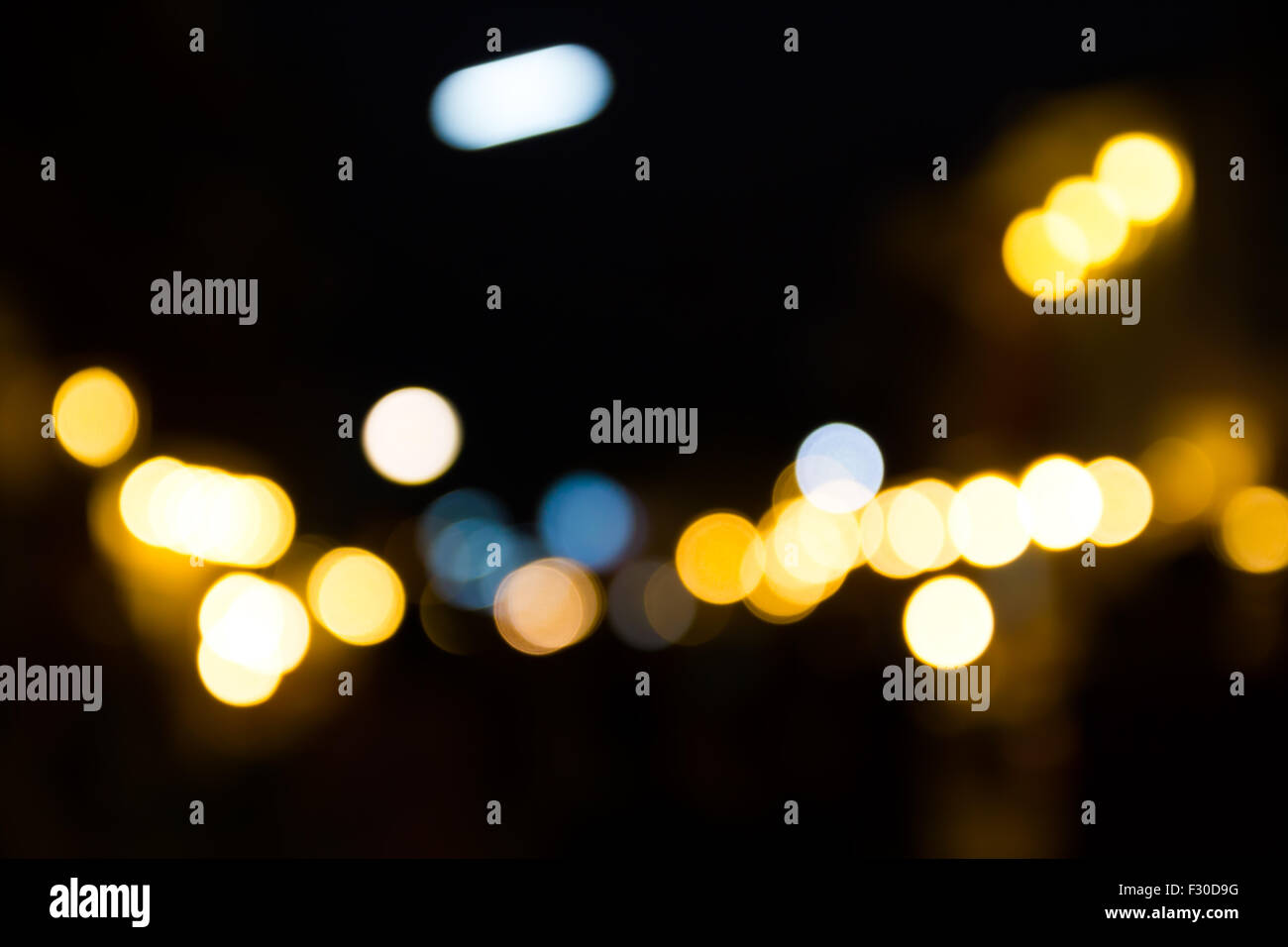Street light bokeh hi-res stock photography and images - Alamy