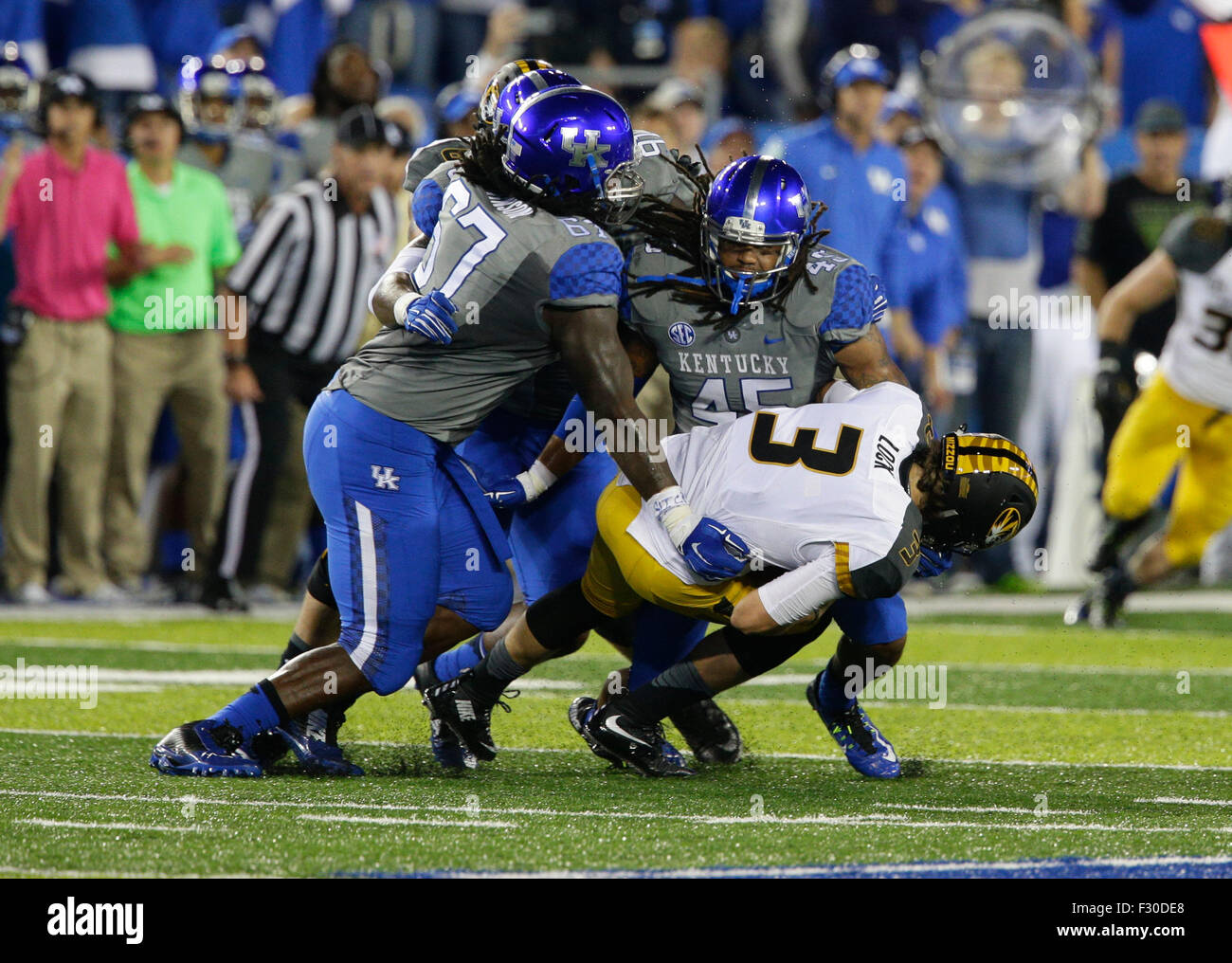 Lexington, Kentucky, USA. 26th Sep, 2015. Kentucky Wildcats defensive