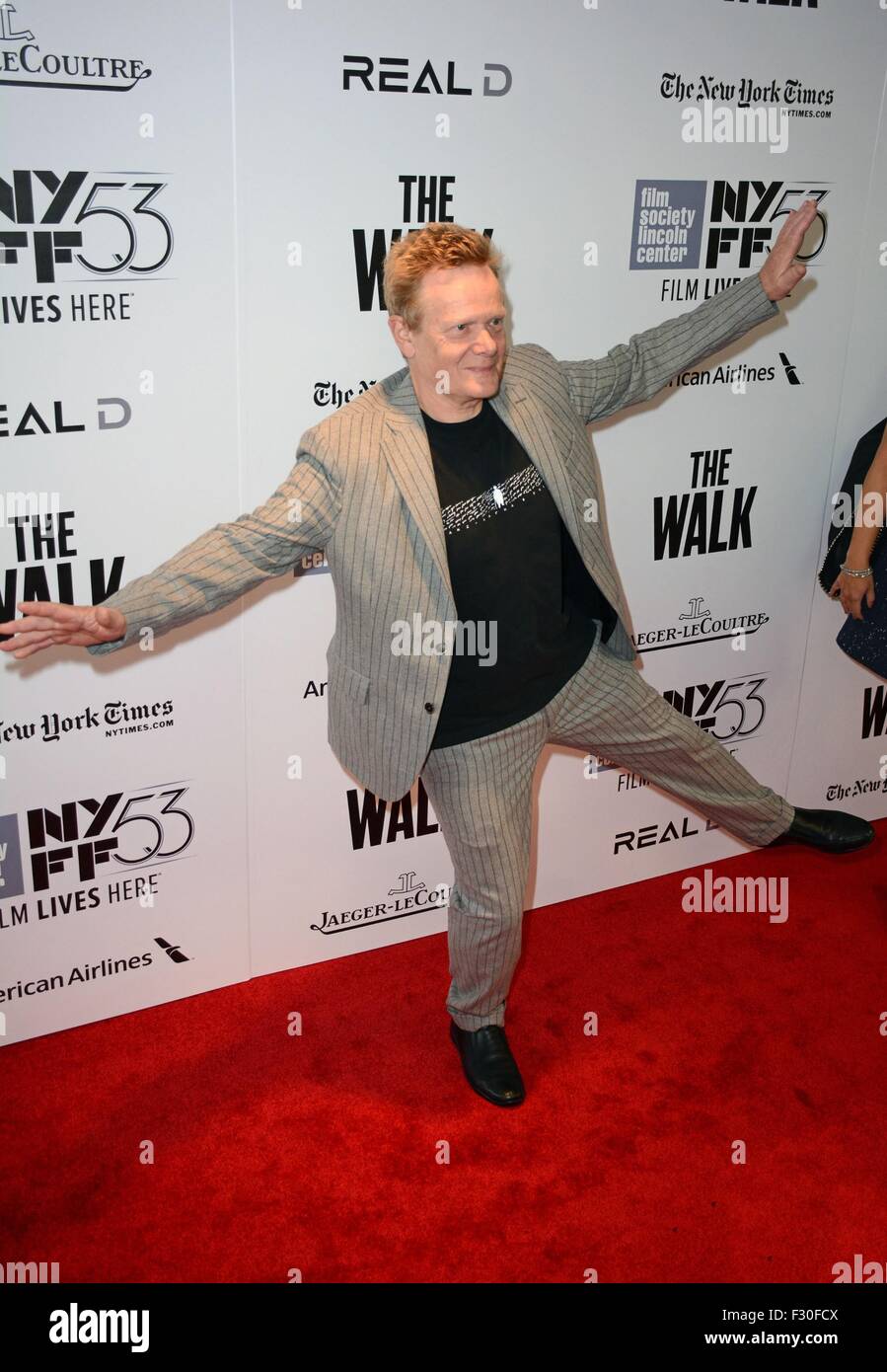 Philippe petit new york hi-res stock photography and images - Alamy