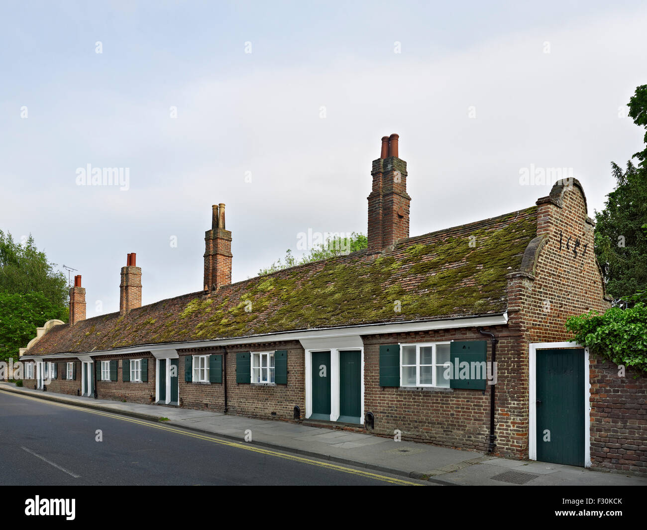 Canterbury, John Smith's Hospital; single storey row of 8 almshouses, Kent Stock Photo