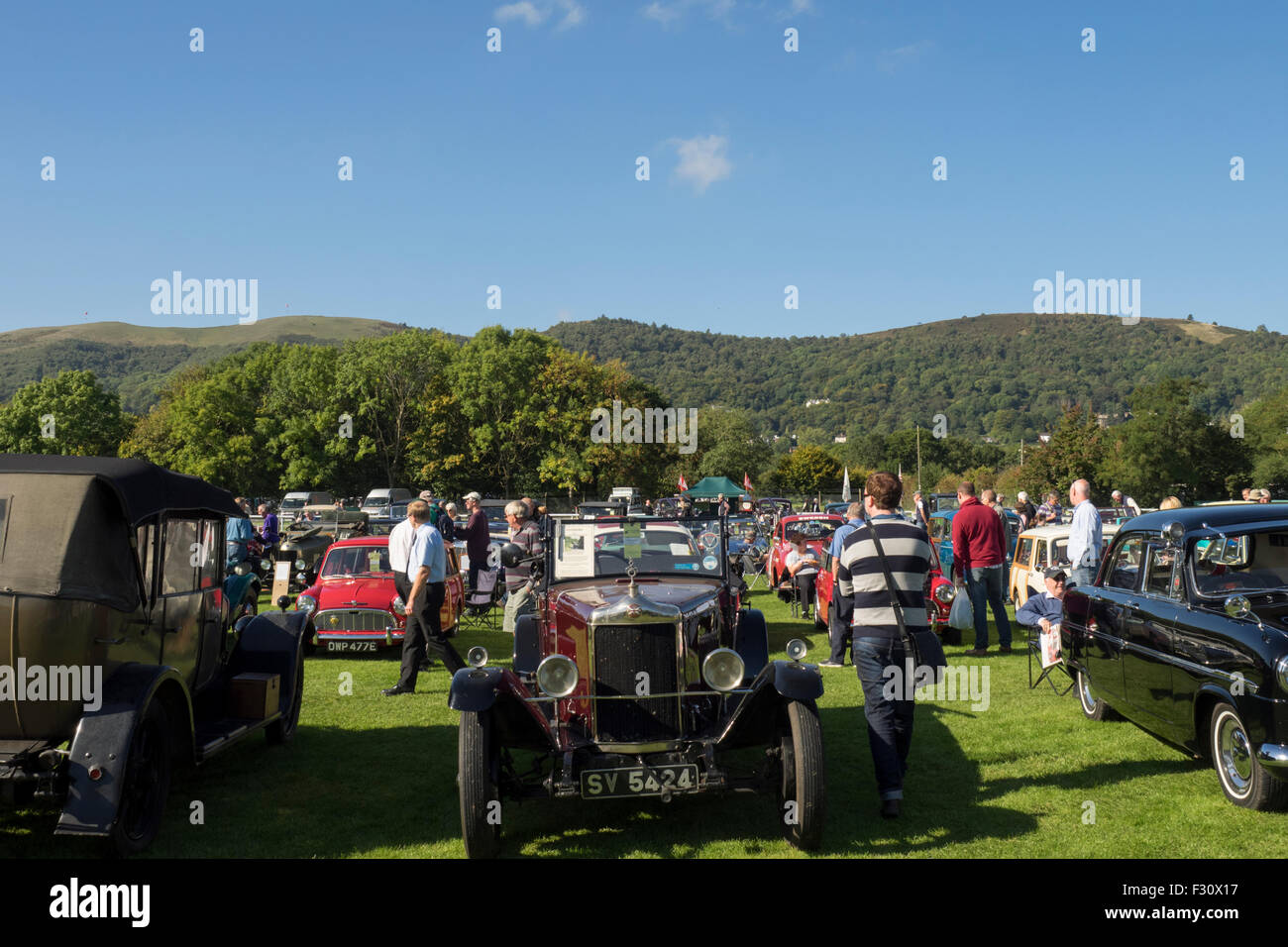 Malvern Worcestershire, UK. 27th September 2016. Visitors to the
