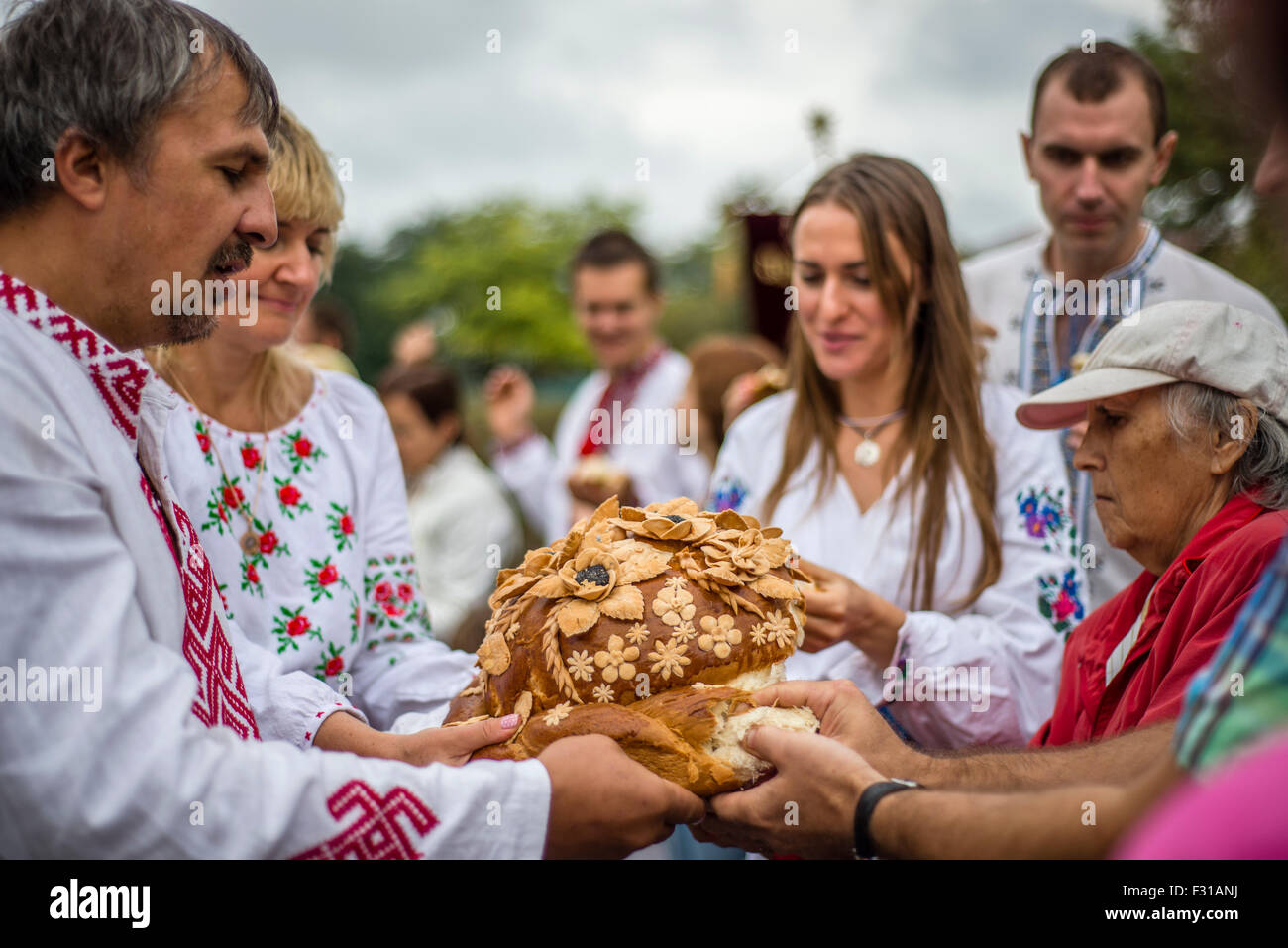 Kiev, Ukraine. 27th Sep, 2015. Ukrainian pagans celebrate Radogost, one
